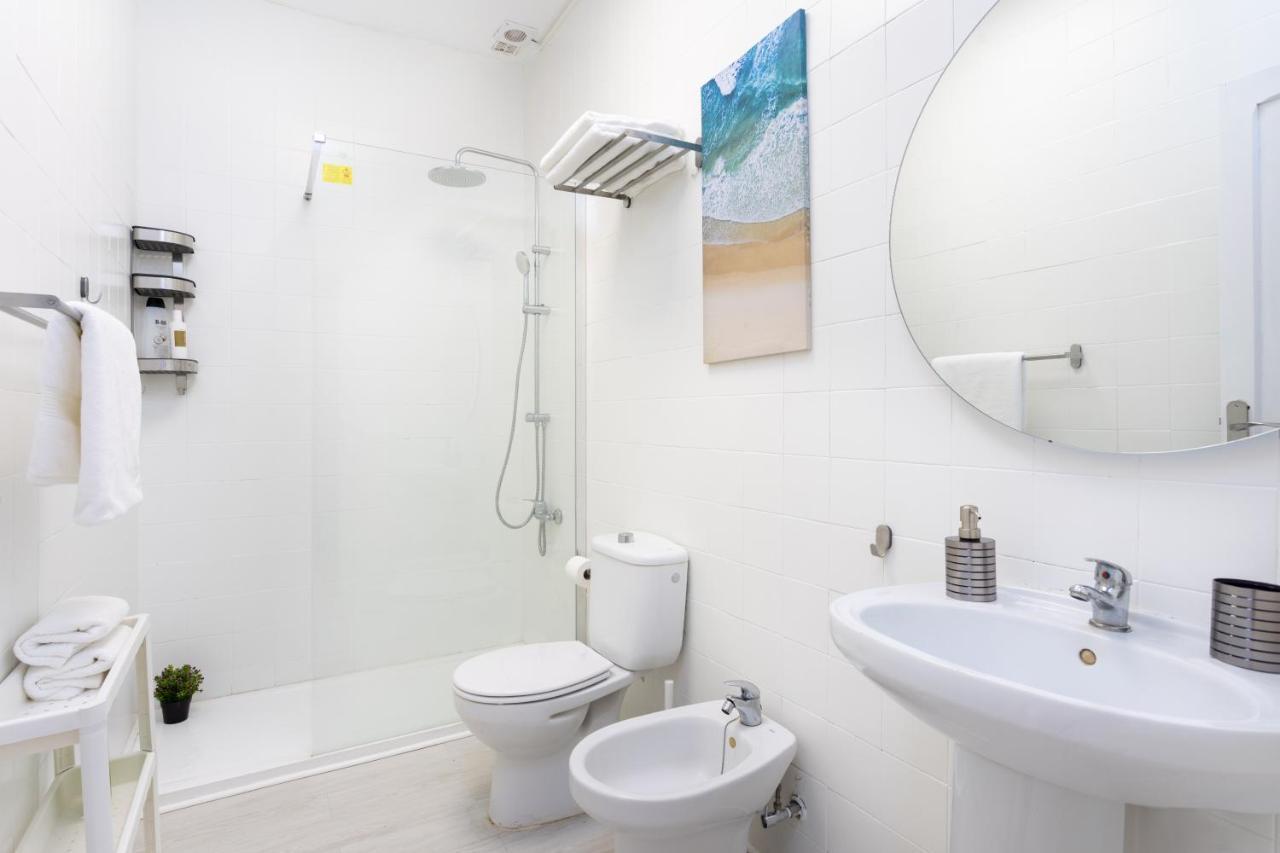 Precioso Apartamento Renovado En Канделарія Екстер'єр фото